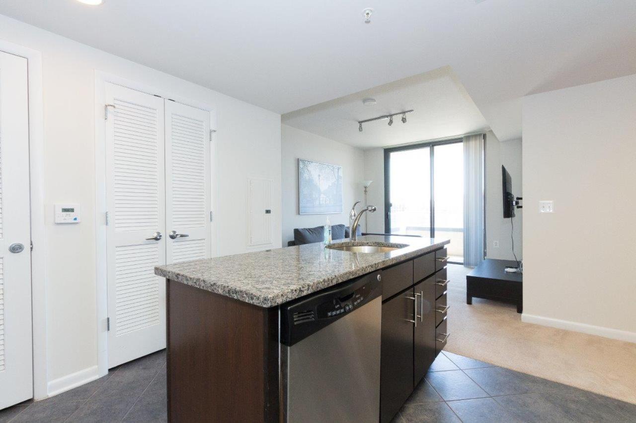 Pentagon Luxe Apartments Άρλινγκτον Εξωτερικό φωτογραφία